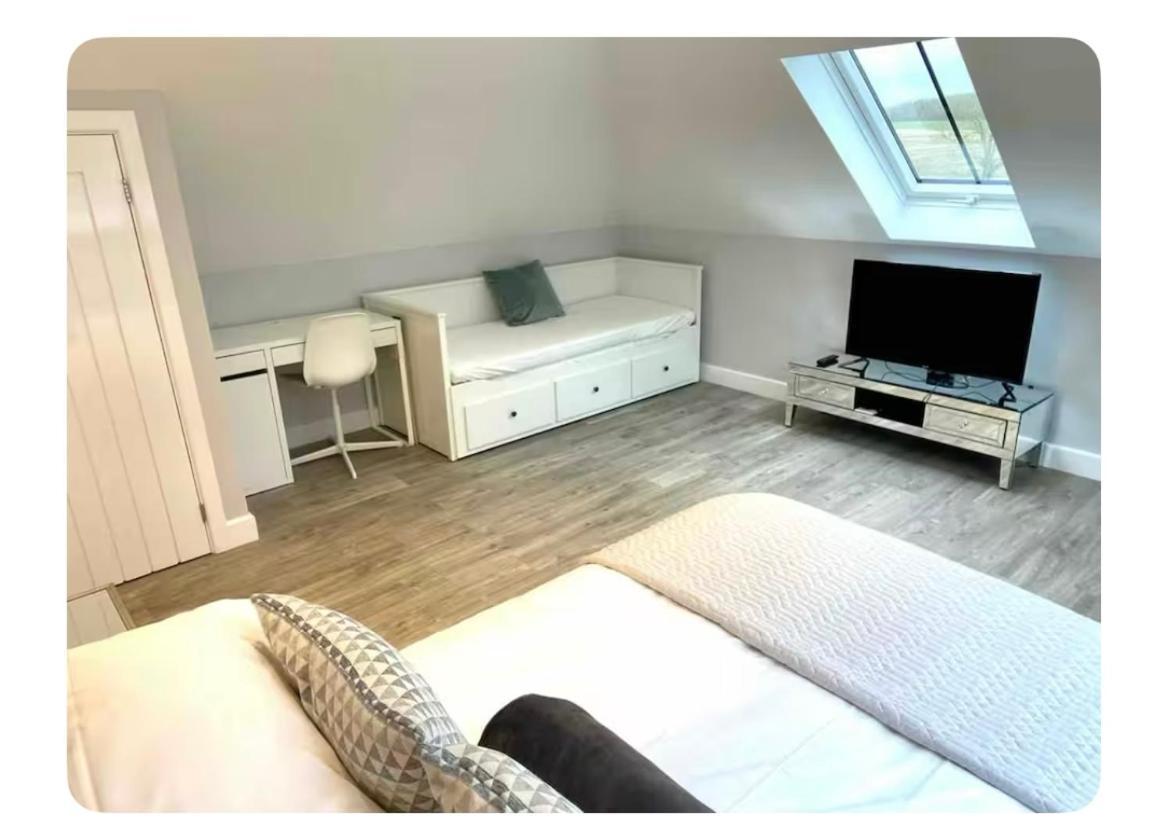 Luxury 2 Bed * Stagsden